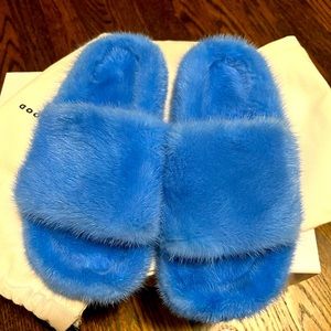 Brandon Blackwood mink blue slides